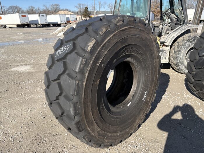 <font color='#da2127' font size ='2'><b>26.5R25 Goodyear OTR Tire E-3 L-3 G-3 RT3B 2-Star </font></b><br><font size ='1' color='grey'>CONDITION: </font><font size ='2'>New<br><font size ='1' color='grey'>TREAD DEPTH:</font><font size ='2'>  50/32nds<br><font size ='1' color='grey'>DETAILS:</font><font size ='2'> Unused<br><font size ='1' color='grey'>REF #:</font><font size ='2'> G34854<br><font size ='1' color='grey'>LOCATION:</font><font size ='2'> St. Louis, MO