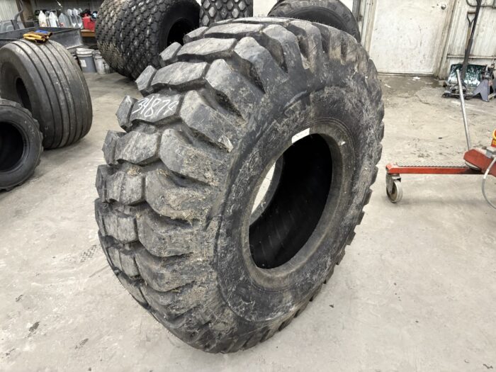 <font color='#da2127' font size ='2'><b>20.5X25 Galaxy OTR Tire E-3 L-3 EXR300 20-Ply </font></b><br><font size ='1' color='grey'>CONDITION: </font><font size ='2'>New<br><font size ='1' color='grey'>TREAD DEPTH:</font><font size ='2'>  48/32nds<br><font size ='1' color='grey'>DETAILS:</font><font size ='2'> Unused<br><font size ='1' color='grey'>REF #:</font><font size ='2'> G34879<br><font size ='1' color='grey'>LOCATION:</font><font size ='2'> St. Louis, MO