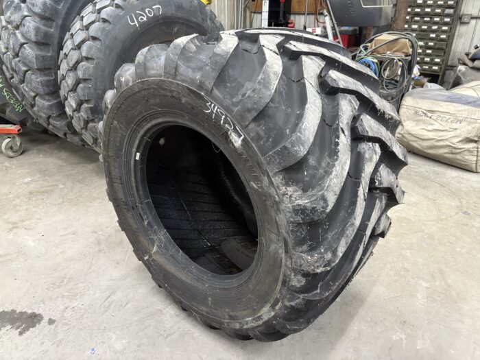 <font color='#da2127' font size ='2'><b>800/45X26.5 Alliance OTR Tire I-3 HF-3 Flotation 331 16-Ply </font></b><br><font size ='1' color='grey'>CONDITION: </font><font size ='2'>New<br><font size ='1' color='grey'>TREAD DEPTH:</font><font size ='2'>  49/32nds<br><font size ='1' color='grey'>DETAILS:</font><font size ='2'> Unused<br><font size ='1' color='grey'>REF #:</font><font size ='2'> G34927<br><font size ='1' color='grey'>LOCATION:</font><font size ='2'> St. Louis, MO
