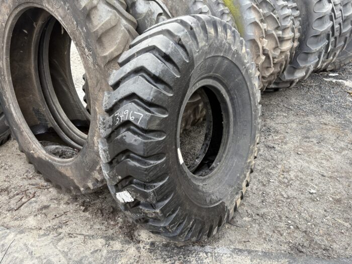 <font color='#da2127' font size ='2'><b>16.00X24 Specialty Tires of America OTR Tire E-3 L-3 G-3 Rock Service 16-Ply </font></b><br><font size ='1' color='grey'>CONDITION: </font><font size ='2'>New<br><font size ='1' color='grey'>TREAD DEPTH:</font><font size ='2'>  34/32nds<br><font size ='1' color='grey'>DETAILS:</font><font size ='2'> Unused<br><font size ='1' color='grey'>REF #:</font><font size ='2'> G34967<br><font size ='1' color='grey'>LOCATION:</font><font size ='2'> St. Louis, MO