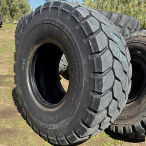 <font color='#da2127' font size ='2'><b>20.5R25 Bridgestone OTR Tire L-3 G-3 VJT 1-Star </font></b><br><font size ='1' color='grey'>CONDITION: </font><font size ='2'>Used<br><font size ='1' color='grey'>TREAD DEPTH:</font><font size ='2'>  22/32nds<br><font size ='1' color='grey'>DETAILS:</font><font size ='2'> Clean<br><font size ='1' color='grey'>REF #:</font><font size ='2'> M100<br><font size ='1' color='grey'>LOCATION:</font><font size ='2'> San Jacinto, CA
