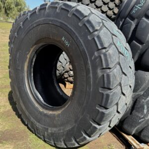 <font color='#da2127' font size ='2'><b>20.5R25 Bridgestone OTR Tire L-3 G-3 VJT 1-Star </font></b><br><font size ='1' color='grey'>CONDITION: </font><font size ='2'>Used<br><font size ='1' color='grey'>TREAD DEPTH:</font><font size ='2'>  16/32nds<br><font size ='1' color='grey'>DETAILS:</font><font size ='2'> Clean<br><font size ='1' color='grey'>REF #:</font><font size ='2'> M101<br><font size ='1' color='grey'>LOCATION:</font><font size ='2'> San Jacinto, CA