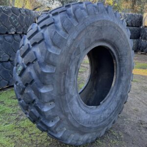 <font color='#da2127' font size ='2'><b>20.5R25 Michelin OTR Tire L-2 G-2 XTLA 1-Star </font></b><br><font size ='1' color='grey'>CONDITION: </font><font size ='2'>Used<br><font size ='1' color='grey'>TREAD DEPTH:</font><font size ='2'>  27/32nds<br><font size ='1' color='grey'>DETAILS:</font><font size ='2'> Clean<br><font size ='1' color='grey'>REF #:</font><font size ='2'> U735<br><font size ='1' color='grey'>LOCATION:</font><font size ='2'> Emmett, ID