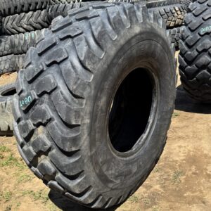 <font color='#da2127' font size ='2'><b>20.5R25 Michelin OTR Tire L-2 G-2 XTLA 1-Star </font></b><br><font size ='1' color='grey'>CONDITION: </font><font size ='2'>Used<br><font size ='1' color='grey'>TREAD DEPTH:</font><font size ='2'>  27/32nds<br><font size ='1' color='grey'>DETAILS:</font><font size ='2'> Clean<br><font size ='1' color='grey'>REF #:</font><font size ='2'> U807<br><font size ='1' color='grey'>LOCATION:</font><font size ='2'> Emmett, ID