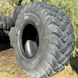 <font color='#da2127' font size ='2'><b>20.5R25 Michelin OTR Tire L-2 G-2 XTLA 1-Star </font></b><br><font size ='1' color='grey'>CONDITION: </font><font size ='2'>Used<br><font size ='1' color='grey'>TREAD DEPTH:</font><font size ='2'>  34/32nds<br><font size ='1' color='grey'>DETAILS:</font><font size ='2'> Clean<br><font size ='1' color='grey'>REF #:</font><font size ='2'> U838<br><font size ='1' color='grey'>LOCATION:</font><font size ='2'> San Jacinto, CA
