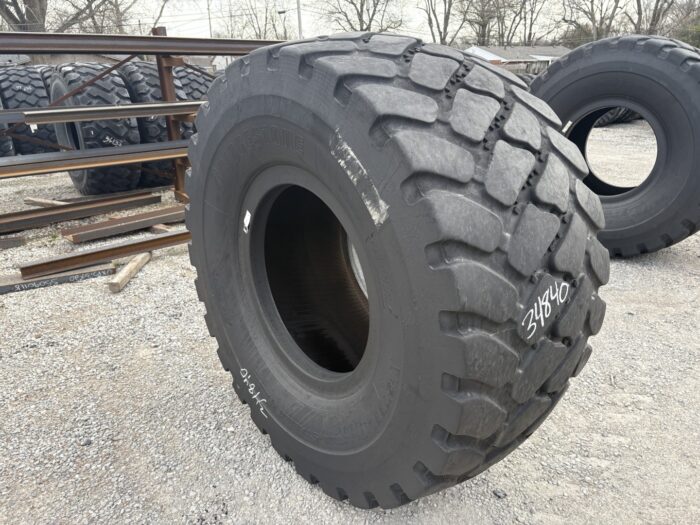 <font color='#da2127' font size ='2'><b>775/65R29 Bridgestone OTR Tire L-3 VTS 1-Star </font></b><br><font size ='1' color='grey'>CONDITION: </font><font size ='2'>Used <br><font size ='1' color='grey'>TREAD DEPTH:</font><font size ='2'>  20/32nds<br><font size ='1' color='grey'>DETAILS:</font><font size ='2'> Clean<br><font size ='1' color='grey'>REF #:</font><font size ='2'> G34840<br><font size ='1' color='grey'>LOCATION:</font><font size ='2'> St. Louis, MO