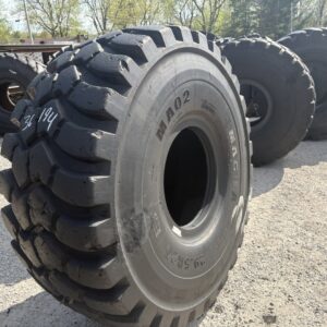 <font color='#da2127' font size ='2'><b>29.5R25 Magna OTR Tire E-3+ L-3+ MA02 2-Star </font></b><br><font size ='1' color='grey'>CONDITION: </font><font size ='2'>Used<br><font size ='1' color='grey'>TREAD DEPTH:</font><font size ='2'>  44/32nds<br><font size ='1' color='grey'>DETAILS:</font><font size ='2'> 1-Shoulder Section & Spot<br><font size ='1' color='grey'>REF #:</font><font size ='2'> G36194<br><font size ='1' color='grey'>LOCATION:</font><font size ='2'> St. Louis, MO