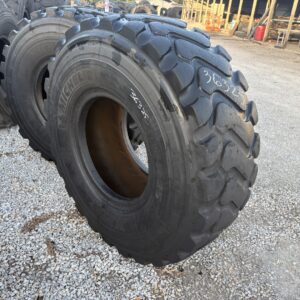 <font color='#da2127' font size ='2'><b>20.5R25 Michelin OTR Tire E-3 L-3 XHA2 1-Star </font></b><br><font size ='1' color='grey'>CONDITION: </font><font size ='2'>Used<br><font size ='1' color='grey'>TREAD DEPTH:</font><font size ='2'>  22/32nds<br><font size ='1' color='grey'>DETAILS:</font><font size ='2'> 1-Shoulder Section<br><font size ='1' color='grey'>REF #:</font><font size ='2'> G36325<br><font size ='1' color='grey'>LOCATION:</font><font size ='2'> St. Louis, MO