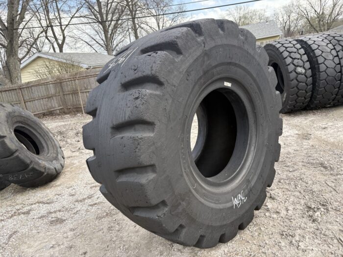<font color='#da2127' font size ='2'><b>35/65X33 Titan OTR Tire L-5 LD250 42-Ply </font></b><br><font size ='1' color='grey'>CONDITION: </font><font size ='2'>Used<br><font size ='1' color='grey'>TREAD DEPTH:</font><font size ='2'>  60/32nds<br><font size ='1' color='grey'>DETAILS:</font><font size ='2'> Clean, 2-Sidewall Spots, Liner Spot<br><font size ='1' color='grey'>REF #:</font><font size ='2'> G36561<br><font size ='1' color='grey'>LOCATION:</font><font size ='2'> St. Louis, MO