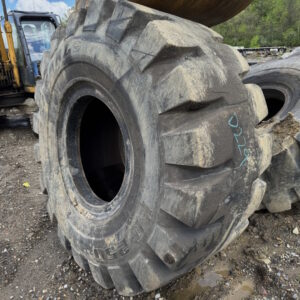 <font color='#da2127' font size ='2'><b>29.5X29 General OTR Tire L-5 LD250 28-Ply </font></b><br><font size ='1' color='grey'>CONDITION: </font><font size ='2'>Used<br><font size ='1' color='grey'>TREAD DEPTH:</font><font size ='2'>  55/32nds<br><font size ='1' color='grey'>DETAILS:</font><font size ='2'> Clean<br><font size ='1' color='grey'>REF #:</font><font size ='2'> D229<br><font size ='1' color='grey'>LOCATION:</font><font size ='2'> Canonsburg, PA