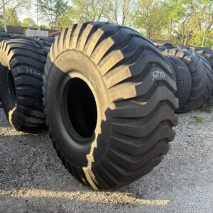 <font color='#da2127' font size ='2'><b>29.5R29 Goodyear OTR Tire E-2 L-2 G-2 RL2F 2-Star </font></b><br><font size ='1' color='grey'>CONDITION: </font><font size ='2'>Used-Low-Hour<br><font size ='1' color='grey'>TREAD DEPTH:</font><font size ='2'>  43/32nds<br><font size ='1' color='grey'>DETAILS:</font><font size ='2'> Clean, Nice Tire<br><font size ='1' color='grey'>REF #:</font><font size ='2'> G36790<br><font size ='1' color='grey'>LOCATION:</font><font size ='2'> St. Louis, MO