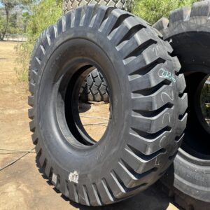 <font color='#da2127' font size ='2'><b>21.00X35 Yokohama OTR Tire E-4 IND-4 Y523 40-Ply </font></b><br><font size ='1' color='grey'>CONDITION: </font><font size ='2'>New<br><font size ='1' color='grey'>TREAD DEPTH:</font><font size ='2'>  78/32nds<br><font size ='1' color='grey'>DETAILS:</font><font size ='2'> Unused<br><font size ='1' color='grey'>REF #:</font><font size ='2'> Z237<br><font size ='1' color='grey'>LOCATION:</font><font size ='2'> Emmett, ID