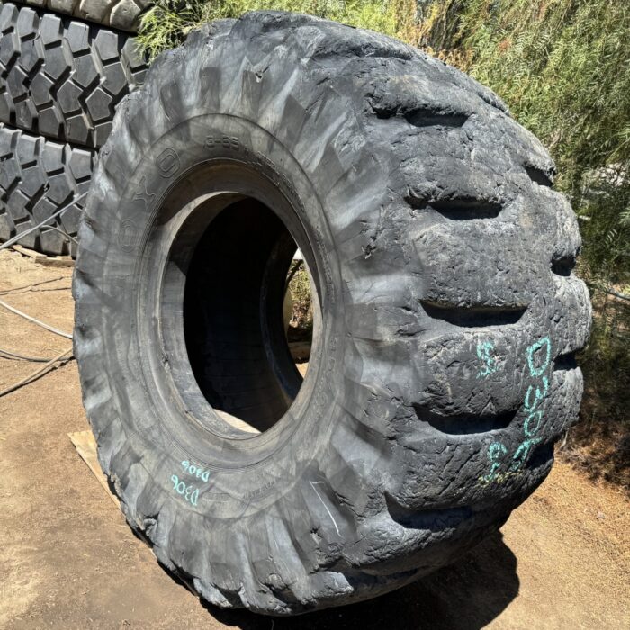 <font color='#da2127' font size ='2'><b>35/65X33 Toyo OTR Tire L-5 G65 24-Ply </font></b><br><font size ='1' color='grey'>CONDITION: </font><font size ='2'>Used<br><font size ='1' color='grey'>TREAD DEPTH:</font><font size ='2'>  64/32nds<br><font size ='1' color='grey'>DETAILS:</font><font size ='2'> Clean, Cosmetic Rock Cuts on One Sidewall/Shoulder<br><font size ='1' color='grey'>REF #:</font><font size ='2'> D306<br><font size ='1' color='grey'>LOCATION:</font><font size ='2'> San Jacinto, CA