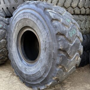 <font color='#da2127' font size ='2'><b>33.25R29 Goodyear OTR Tire E-3 RT3A 2-Star </font></b><br><font size ='1' color='grey'>CONDITION: </font><font size ='2'>Used<br><font size ='1' color='grey'>TREAD DEPTH:</font><font size ='2'>  25/32nds<br><font size ='1' color='grey'>DETAILS:</font><font size ='2'> Clean, Radial Cracks on One Sidewall, Minor Tread Cuts<br><font size ='1' color='grey'>REF #:</font><font size ='2'> D365<br><font size ='1' color='grey'>LOCATION:</font><font size ='2'> San Jacinto, CA