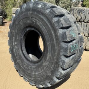 <font color='#da2127' font size ='2'><b>26.5R25 Bridgestone OTR Tire L-5 VSDL 2-Star </font></b><br><font size ='1' color='grey'>CONDITION: </font><font size ='2'>Used<br><font size ='1' color='grey'>TREAD DEPTH:</font><font size ='2'>  67/32nds<br><font size ='1' color='grey'>DETAILS:</font><font size ='2'> Clean, Rock Cuts on One Shoulder & Tread<br><font size ='1' color='grey'>REF #:</font><font size ='2'> D376<br><font size ='1' color='grey'>LOCATION:</font><font size ='2'> San Jacinto, CA