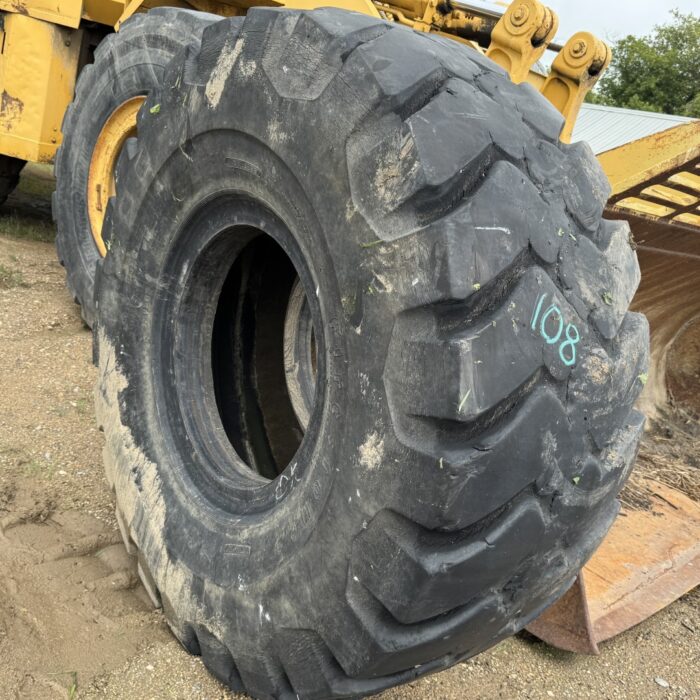 <font color='#da2127' font size ='2'><b>29.5X29 Firestone OTR Tire E-3 L-3 SRG Super Rock Grip 28-Ply </font></b><br><font size ='1' color='grey'>CONDITION: </font><font size ='2'>Used<br><font size ='1' color='grey'>TREAD DEPTH:</font><font size ='2'>  19/32nds<br><font size ='1' color='grey'>DETAILS:</font><font size ='2'> Clean, Weathered Cracks in Tread<br><font size ='1' color='grey'>REF #:</font><font size ='2'> SK108<br><font size ='1' color='grey'>LOCATION:</font><font size ='2'> Saskatoon, SK