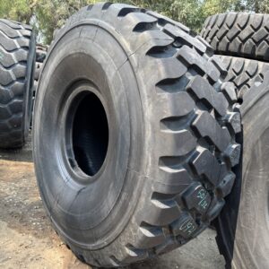<font color='#da2127' font size ='2'><b>29.5R25 Bridgestone OTR Tire E-3 L-3 XHA 2-Star </font></b><br><font size ='1' color='grey'>CONDITION: </font><font size ='2'>Retread-New<br><font size ='1' color='grey'>TREAD DEPTH:</font><font size ='2'>  50/32nds<br><font size ='1' color='grey'>DETAILS:</font><font size ='2'> Clean<br><font size ='1' color='grey'>REF #:</font><font size ='2'> U921<br><font size ='1' color='grey'>LOCATION:</font><font size ='2'> San Jacinto, CA