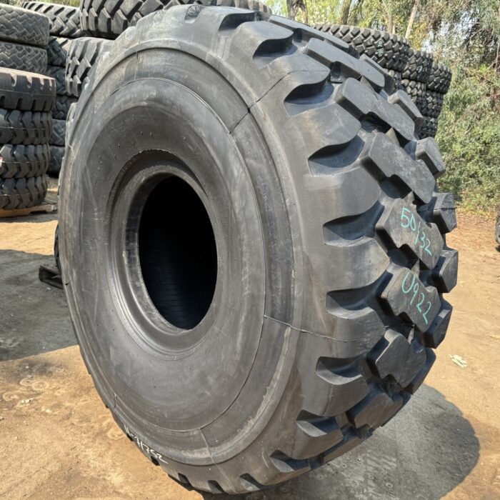 <font color='#da2127' font size ='2'><b>29.5R25 Bridgestone OTR Tire E-3 L-3 XHA 2-Star </font></b><br><font size ='1' color='grey'>CONDITION: </font><font size ='2'>Retread-New<br><font size ='1' color='grey'>TREAD DEPTH:</font><font size ='2'>  50/32nds<br><font size ='1' color='grey'>DETAILS:</font><font size ='2'> Clean<br><font size ='1' color='grey'>REF #:</font><font size ='2'> U922<br><font size ='1' color='grey'>LOCATION:</font><font size ='2'> San Jacinto, CA