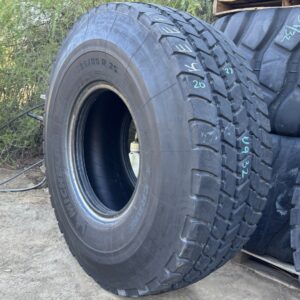 <font color='#da2127' font size ='2'><b>525/80R25 Michelin OTR Tire E-2 Crane X-Crane 176F </font></b><br><font size ='1' color='grey'>CONDITION: </font><font size ='2'>Used<br><font size ='1' color='grey'>TREAD DEPTH:</font><font size ='2'>  24/32nds<br><font size ='1' color='grey'>DETAILS:</font><font size ='2'> Clean, Shoulder Wear on One Side (20.5R25)<br><font size ='1' color='grey'>REF #:</font><font size ='2'> U932<br><font size ='1' color='grey'>LOCATION:</font><font size ='2'> San Jacinto, CA