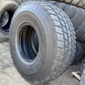 <font color='#da2127' font size ='2'><b>525/80R25 Michelin OTR Tire E-2 Crane X-Crane 176F </font></b><br><font size ='1' color='grey'>CONDITION: </font><font size ='2'>Used<br><font size ='1' color='grey'>TREAD DEPTH:</font><font size ='2'>  20/32nds<br><font size ='1' color='grey'>DETAILS:</font><font size ='2'> Clean, Shoulder Wear on One Side (20.5R25)<br><font size ='1' color='grey'>REF #:</font><font size ='2'> U934<br><font size ='1' color='grey'>LOCATION:</font><font size ='2'> San Jacinto, CA