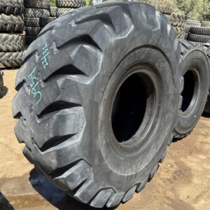 <font color='#da2127' font size ='2'><b>26.5X25 Firestone OTR Tire L-4 SRG DT LD Super Rock Grip Deep Tread 26-Ply </font></b><br><font size ='1' color='grey'>CONDITION: </font><font size ='2'>Used<br><font size ='1' color='grey'>TREAD DEPTH:</font><font size ='2'>  22/32nds<br><font size ='1' color='grey'>DETAILS:</font><font size ='2'> Clean, Flex Cracks on One Side<br><font size ='1' color='grey'>REF #:</font><font size ='2'> U954<br><font size ='1' color='grey'>LOCATION:</font><font size ='2'> San Jacinto, CA