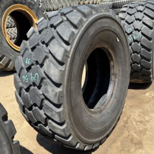 <font color='#da2127' font size ='2'><b>550/65R25 Michelin OTR Tire L-3 XLD 1-Star </font></b><br><font size ='1' color='grey'>CONDITION: </font><font size ='2'>Used-Low-Hour<br><font size ='1' color='grey'>TREAD DEPTH:</font><font size ='2'>  39/32nds<br><font size ='1' color='grey'>DETAILS:</font><font size ='2'> Clean<br><font size ='1' color='grey'>REF #:</font><font size ='2'> U956<br><font size ='1' color='grey'>LOCATION:</font><font size ='2'> San Jacinto, CA