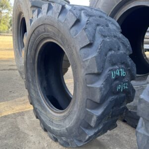 <font color='#da2127' font size ='2'><b>17.5X25 Samson OTR Tire E-2 L-2 G-2 Traction Regular 16-Ply </font></b><br><font size ='1' color='grey'>CONDITION: </font><font size ='2'>Used<br><font size ='1' color='grey'>TREAD DEPTH:</font><font size ='2'>  10/32nds<br><font size ='1' color='grey'>DETAILS:</font><font size ='2'> Clean, Delamination<br><font size ='1' color='grey'>REF #:</font><font size ='2'> U976<br><font size ='1' color='grey'>LOCATION:</font><font size ='2'> San Jacinto, CA