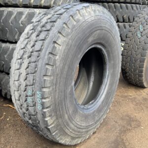 <font color='#da2127' font size ='2'><b>525/80R25 Bridgestone OTR Tire E-2 Crane Highway VHSZ 176F </font></b><br><font size ='1' color='grey'>CONDITION: </font><font size ='2'>Used<br><font size ='1' color='grey'>TREAD DEPTH:</font><font size ='2'>  26/32nds<br><font size ='1' color='grey'>DETAILS:</font><font size ='2'> Clean, Aged Tread (20.5R25)<br><font size ='1' color='grey'>REF #:</font><font size ='2'> W010<br><font size ='1' color='grey'>LOCATION:</font><font size ='2'> San Jacinto, CA