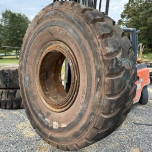 <font color='#da2127' font size ='2'><b>24.00R35 Bridgestone OTR Tire E-4 VMTP 2-Star </font></b><br><font size ='1' color='grey'>CONDITION: </font><font size ='2'>Retread-Used<br><font size ='1' color='grey'>TREAD DEPTH:</font><font size ='2'>  68/32nds<br><font size ='1' color='grey'>DETAILS:</font><font size ='2'> Clean, On Rim<br><font size ='1' color='grey'>REF #:</font><font size ='2'> Z269<br><font size ='1' color='grey'>LOCATION:</font><font size ='2'> Ashville, AL