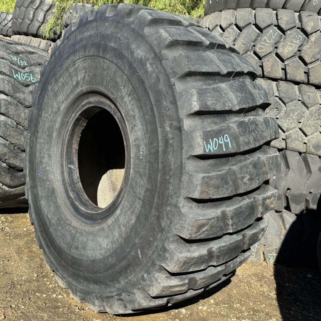 <font color='#da2127' font size ='2'><b>29.5R25 Titan OTR Tire E-3T L-3T STL2+ 2-Star </font></b><br><font size ='1' color='grey'>CONDITION: </font><font size ='2'>Used<br><font size ='1' color='grey'>TREAD DEPTH:</font><font size ='2'> 48/32nds<br><font size ='1' color='grey'>DETAILS:</font><font size ='2'> Clean, Weathered Tread<br><font size ='1' color='grey'>REF #:</font><font size ='2'> W049<br><font size ='1' color='grey'>LOCATION:</font><font size ='2'> San Jacinto, CA