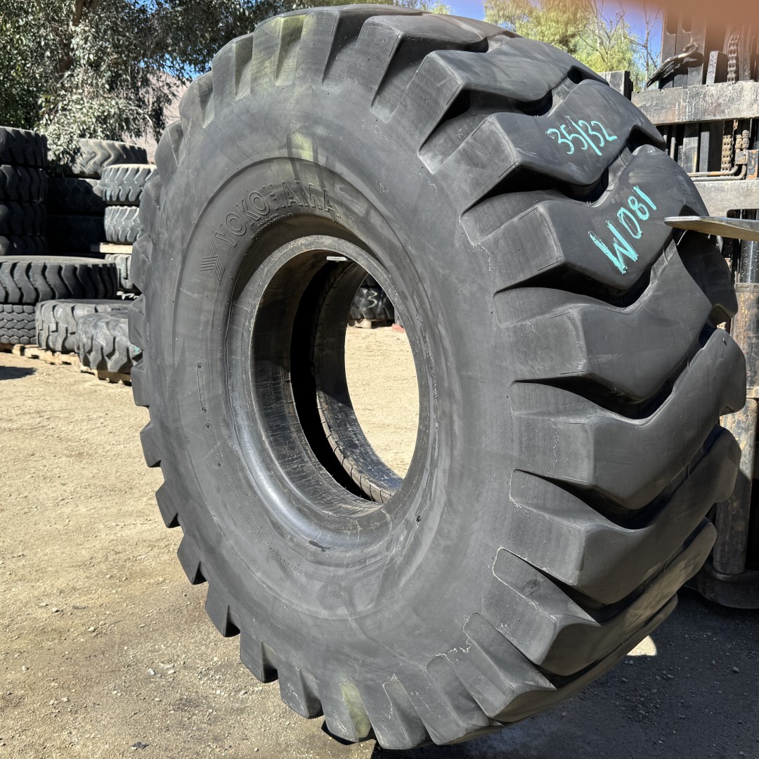 <font color='#da2127' font size ='2'><b>21.00X25 Yokohama OTR Tire IND-3 L-3 Y67W 40-Ply </font></b><br><font size ='1' color='grey'>CONDITION: </font><font size ='2'>Used<br><font size ='1' color='grey'>TREAD DEPTH:</font><font size ='2'> 35/32nds<br><font size ='1' color='grey'>DETAILS:</font><font size ='2'> Clean<br><font size ='1' color='grey'>REF #:</font><font size ='2'> W081<br><font size ='1' color='grey'>LOCATION:</font><font size ='2'> San Jacinto, CA