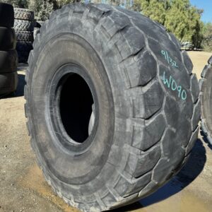 <font color='#da2127' font size ='2'><b>29.5R25 Bridgestone OTR Tire L-3 G-3 VJT 1-Star </font></b><br><font size ='1' color='grey'>CONDITION: </font><font size ='2'>Used<br><font size ='1' color='grey'>TREAD DEPTH:</font><font size ='2'>  9/32nds<br><font size ='1' color='grey'>DETAILS:</font><font size ='2'> Clean, Mildly Weathered Tread<br><font size ='1' color='grey'>REF #:</font><font size ='2'> W090<br><font size ='1' color='grey'>LOCATION:</font><font size ='2'> San Jacinto, CA