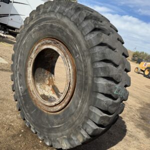 <font color='#da2127' font size ='2'><b>24.00R35 Bridgestone OTR Tire E-4 VRLS 2-Star </font></b><br><font size ='1' color='grey'>CONDITION: </font><font size ='2'>Used<br><font size ='1' color='grey'>TREAD DEPTH:</font><font size ='2'>  50/32nds<br><font size ='1' color='grey'>DETAILS:</font><font size ='2'> Clean, On Rim<br><font size ='1' color='grey'>REF #:</font><font size ='2'> Z280<br><font size ='1' color='grey'>LOCATION:</font><font size ='2'> Amarillo, TX