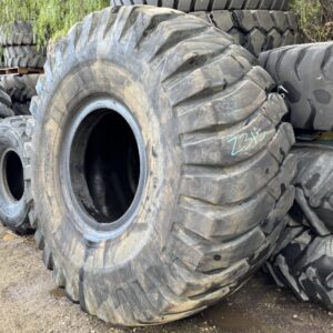 <font color='#da2127' font size ='2'><b>37.5X33 Titan OTR Tire E-3 L-3 NDLCM 54-Ply </font></b><br><font size ='1' color='grey'>CONDITION: </font><font size ='2'>Used<br><font size ='1' color='grey'>TREAD DEPTH:</font><font size ='2'>  32/32nds<br><font size ='1' color='grey'>DETAILS:</font><font size ='2'> Clean, Tread Cuts, Minor Shoulder Cracks<br><font size ='1' color='grey'>REF #:</font><font size ='2'> Z315<br><font size ='1' color='grey'>LOCATION:</font><font size ='2'> San Jacinto, CA