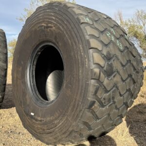 <font color='#da2127' font size ='2'><b>24R21 Michelin OTR Tire M-3 Off-Road XZL Military  16-Ply </font></b><br><font size ='1' color='grey'>CONDITION: </font><font size ='2'>Used<br><font size ='1' color='grey'>TREAD DEPTH:</font><font size ='2'>  12/32nds<br><font size ='1' color='grey'>DETAILS:</font><font size ='2'> Clean, Uneven Wear<br><font size ='1' color='grey'>REF #:</font><font size ='2'> Z333<br><font size ='1' color='grey'>LOCATION:</font><font size ='2'> Amarillo, TX