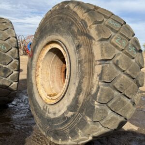 <font color='#da2127' font size ='2'><b>26.5R25 Michelin OTR Tire E-3 L-3 XHA2 2-Star </font></b><br><font size ='1' color='grey'>CONDITION: </font><font size ='2'>Retread-Used<br><font size ='1' color='grey'>TREAD DEPTH:</font><font size ='2'>  42/32nds<br><font size ='1' color='grey'>DETAILS:</font><font size ='2'> Clean, On Rim<br><font size ='1' color='grey'>REF #:</font><font size ='2'> Z355<br><font size ='1' color='grey'>LOCATION:</font><font size ='2'> Amarillo, TX