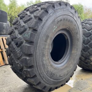 <font color='#da2127' font size ='2'><b>29.5R25 Triangle OTR Tire E-3 L-3 TB516 2-Star </font></b><br><font size ='1' color='grey'>CONDITION: </font><font size ='2'>Used<br><font size ='1' color='grey'>TREAD DEPTH:</font><font size ='2'>  36/32nds<br><font size ='1' color='grey'>DETAILS:</font><font size ='2'> Clean, Rough Tread, Casing Exposed<br><font size ='1' color='grey'>REF #:</font><font size ='2'> D419<br><font size ='1' color='grey'>LOCATION:</font><font size ='2'> San Jacinto, CA