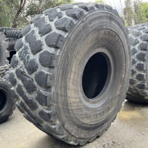 <font color='#da2127' font size ='2'><b>29.5R25 Galaxy OTR Tire E-3 L-3 LDSR 300 2-Star </font></b><br><font size ='1' color='grey'>CONDITION: </font><font size ='2'>Used<br><font size ='1' color='grey'>TREAD DEPTH:</font><font size ='2'>  27/32nds<br><font size ='1' color='grey'>DETAILS:</font><font size ='2'> Clean<br><font size ='1' color='grey'>REF #:</font><font size ='2'> D423<br><font size ='1' color='grey'>LOCATION:</font><font size ='2'> San Jacinto, CA