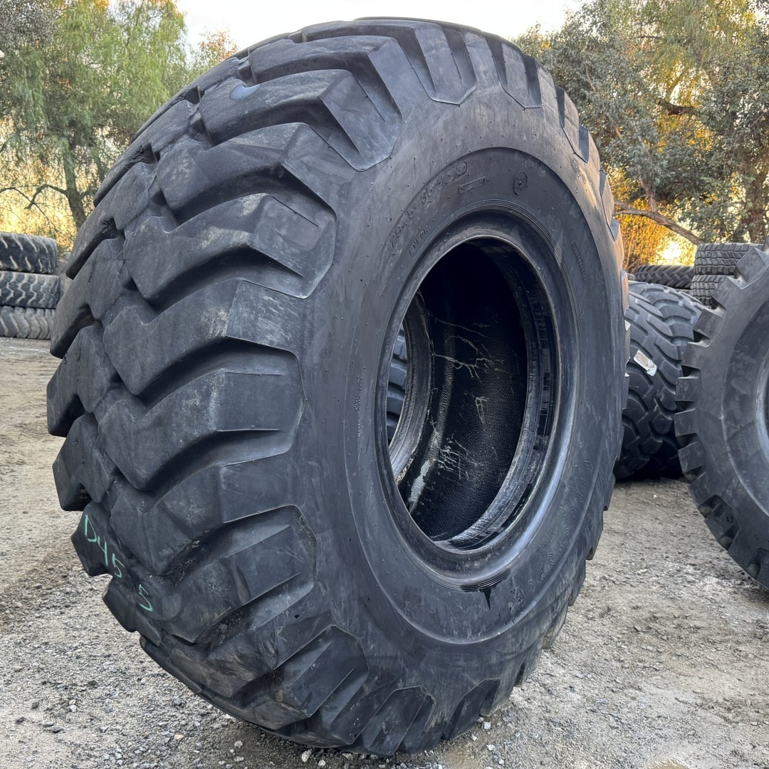 <font color='#da2127' font size ='2'><b>29.5X35 Firestone OTR Tire E-3 L-3 SRG Super Rock Grip 34-Ply </font></b><br><font size ='1' color='grey'>CONDITION: </font><font size ='2'>Used<br><font size ='1' color='grey'>TREAD DEPTH:</font><font size ='2'> 41/32nds<br><font size ='1' color='grey'>DETAILS:</font><font size ='2'> Clean<br><font size ='1' color='grey'>REF #:</font><font size ='2'> D455<br><font size ='1' color='grey'>LOCATION:</font><font size ='2'> Fairfield, ND