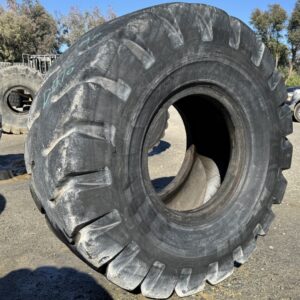 <font color='#da2127' font size ='2'><b>23.5X25 General OTR Tire L-3 LD100 20-Ply </font></b><br><font size ='1' color='grey'>CONDITION: </font><font size ='2'>Used<br><font size ='1' color='grey'>TREAD DEPTH:</font><font size ='2'>  28/32nds<br><font size ='1' color='grey'>DETAILS:</font><font size ='2'> Clean, Old<br><font size ='1' color='grey'>REF #:</font><font size ='2'> D476<br><font size ='1' color='grey'>LOCATION:</font><font size ='2'> San Jacinto, CA