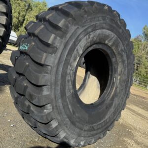 <font color='#da2127' font size ='2'><b>23.5R25 Bridgestone OTR Tire E-3 L-3 VLT 2-Star </font></b><br><font size ='1' color='grey'>CONDITION: </font><font size ='2'>Used<br><font size ='1' color='grey'>TREAD DEPTH:</font><font size ='2'>  48/32nds<br><font size ='1' color='grey'>DETAILS:</font><font size ='2'> Clean, 1-Shoulder Patch<br><font size ='1' color='grey'>REF #:</font><font size ='2'> W162<br><font size ='1' color='grey'>LOCATION:</font><font size ='2'> San Jacinto, CA