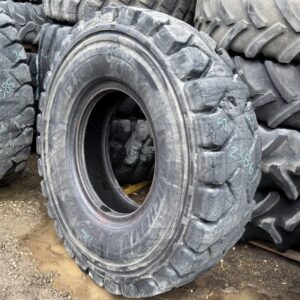 <font color='#da2127' font size ='2'><b>18.00R33 Michelin OTR Tire E-4 X-Quarry 2-Star </font></b><br><font size ='1' color='grey'>CONDITION: </font><font size ='2'>Used<br><font size ='1' color='grey'>TREAD DEPTH:</font><font size ='2'>  52/32nds<br><font size ='1' color='grey'>DETAILS:</font><font size ='2'> Clean<br><font size ='1' color='grey'>REF #:</font><font size ='2'> Z386<br><font size ='1' color='grey'>LOCATION:</font><font size ='2'> San Jacinto, CA