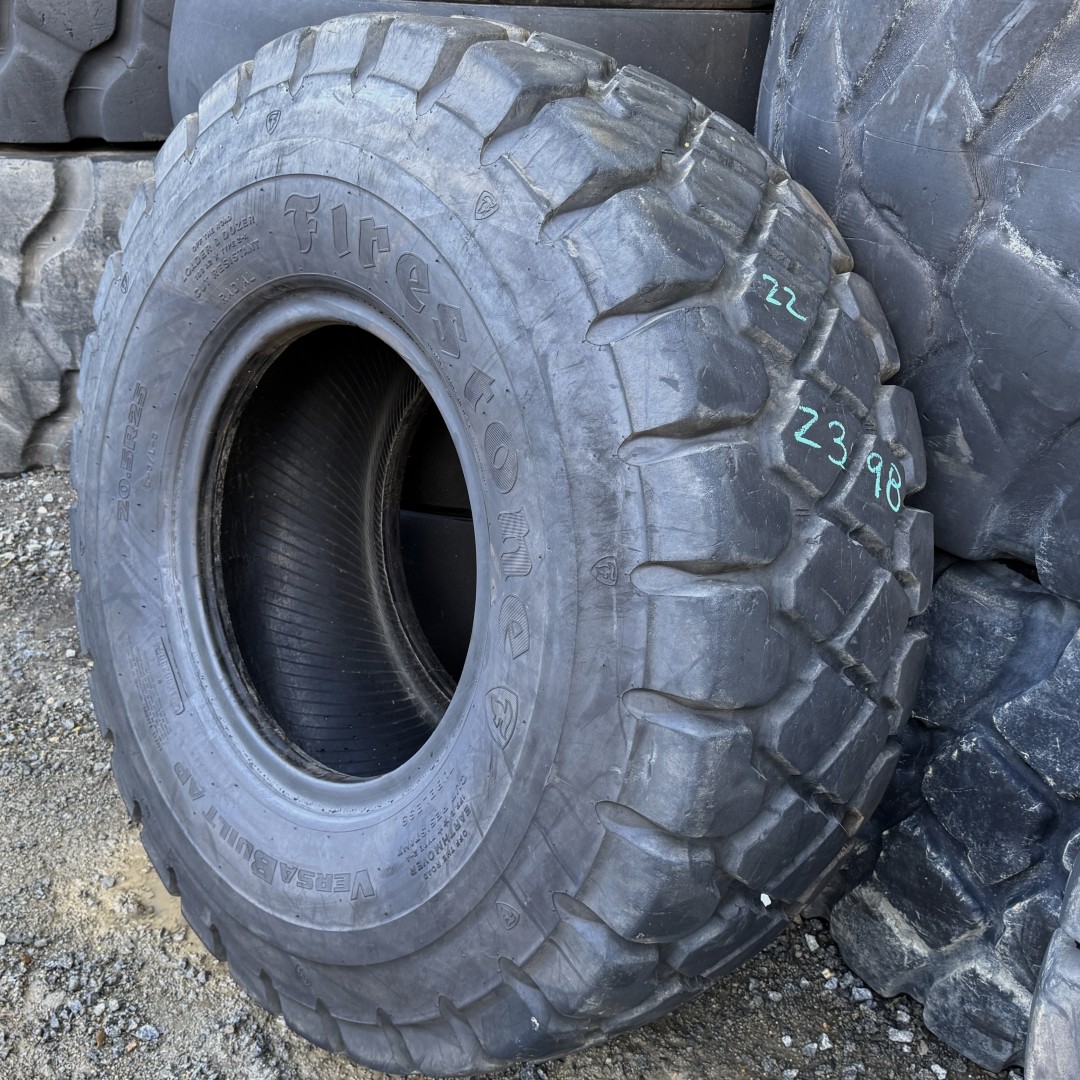 <font color='#da2127' font size ='2'><b>20.5R25 Firestone OTR Tire E-3 L-3 VersaBuilt AP 2-Star </font></b><br><font size ='1' color='grey'>CONDITION: </font><font size ='2'>Used<br><font size ='1' color='grey'>TREAD DEPTH:</font><font size ='2'> 22/32nds<br><font size ='1' color='grey'>DETAILS:</font><font size ='2'> Clean<br><font size ='1' color='grey'>REF #:</font><font size ='2'> Z398<br><font size ='1' color='grey'>LOCATION:</font><font size ='2'> Yakima, WA