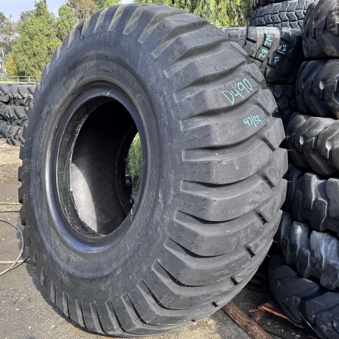 <font color='#da2127' font size ='2'><b>29.5X35 Titan OTR Tire E-3 L-3 NDLCM 34-Ply </font></b><br><font size ='1' color='grey'>CONDITION: </font><font size ='2'>Used-Low-Hour<br><font size ='1' color='grey'>TREAD DEPTH:</font><font size ='2'> 47/32nds<br><font size ='1' color='grey'>DETAILS:</font><font size ='2'> Clean<br><font size ='1' color='grey'>REF #:</font><font size ='2'> D490<br><font size ='1' color='grey'>LOCATION:</font><font size ='2'> San Jacinto, CA