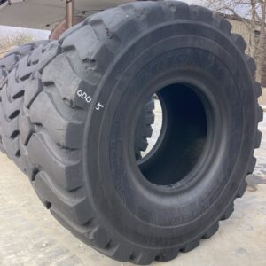 <font color='#da2127' font size ='2'><b>35/65R33 Bridgestone OTR Tire E-4 L-4 VSNT 1-Star </font></b><br><font size ='1' color='grey'>CONDITION: </font><font size ='2'>Used<br><font size ='1' color='grey'>TREAD DEPTH:</font><font size ='2'>  51/32nds<br><font size ='1' color='grey'>DETAILS:</font><font size ='2'> Clean<br><font size ='1' color='grey'>REF #:</font><font size ='2'> D505<br><font size ='1' color='grey'>LOCATION:</font><font size ='2'> Amarillo, TX