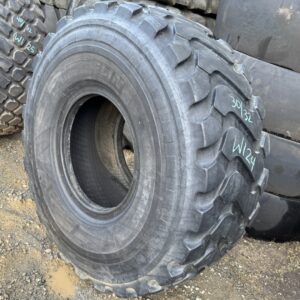 <font color='#da2127' font size ='2'><b>23.5R25 Michelin OTR Tire E-3 L-3 XHA2 1-Star </font></b><br><font size ='1' color='grey'>CONDITION: </font><font size ='2'>Used<br><font size ='1' color='grey'>TREAD DEPTH:</font><font size ='2'>  30/32nds<br><font size ='1' color='grey'>DETAILS:</font><font size ='2'> Clean, 1-Shoulder Patch and Shoulder Crack<br><font size ='1' color='grey'>REF #:</font><font size ='2'> W124<br><font size ='1' color='grey'>LOCATION:</font><font size ='2'> San Jacinto, CA