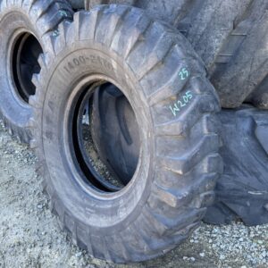 <font color='#da2127' font size ='2'><b>14.00X24 Specialty Tires of America OTR Tire E-2 L-2 G-2 R-4 American Contractor 16-Ply </font></b><br><font size ='1' color='grey'>CONDITION: </font><font size ='2'>Used<br><font size ='1' color='grey'>TREAD DEPTH:</font><font size ='2'>  25/32nds<br><font size ='1' color='grey'>DETAILS:</font><font size ='2'> Clean, 1-Nail Patch<br><font size ='1' color='grey'>REF #:</font><font size ='2'> W205<br><font size ='1' color='grey'>LOCATION:</font><font size ='2'> San Jacinto, CA