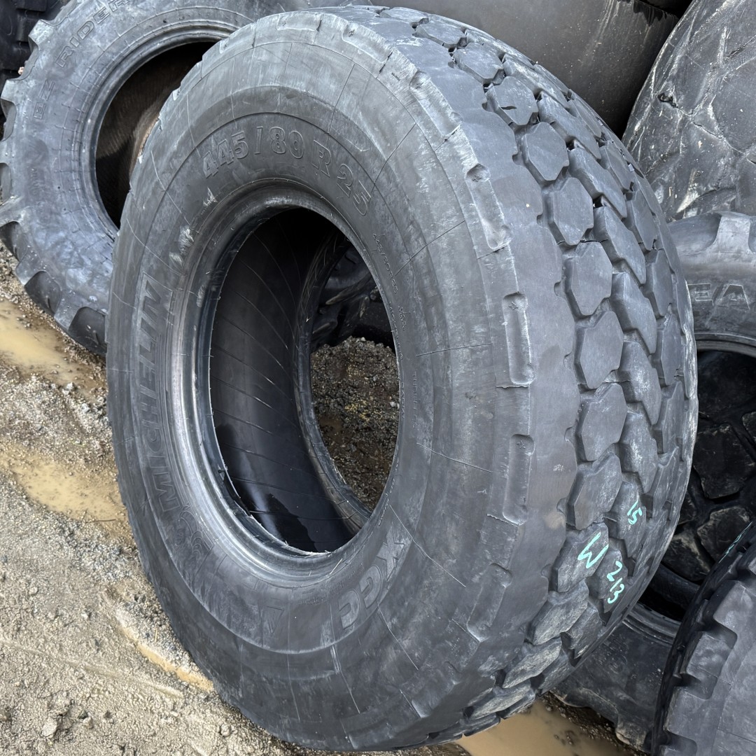 <font color='#da2127' font size ='2'><b>445/80R25 Michelin OTR Tire E-2 L-2 G-2 Crane XGC 170E </font></b><br><font size ='1' color='grey'>CONDITION: </font><font size ='2'>Used<br><font size ='1' color='grey'>TREAD DEPTH:</font><font size ='2'> 15/32nds<br><font size ='1' color='grey'>DETAILS:</font><font size ='2'> Clean, Cupping, 1-Tread Plug Patch (17.5R25)<br><font size ='1' color='grey'>REF #:</font><font size ='2'> W213<br><font size ='1' color='grey'>LOCATION:</font><font size ='2'> San Jacinto, CA
