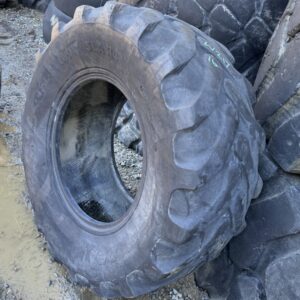 <font color='#da2127' font size ='2'><b>19.5L24 Solideal OTR Tire R-4 SLA 12-Ply </font></b><br><font size ='1' color='grey'>CONDITION: </font><font size ='2'>Used<br><font size ='1' color='grey'>TREAD DEPTH:</font><font size ='2'>  16/32nds<br><font size ='1' color='grey'>DETAILS:</font><font size ='2'> Clean<br><font size ='1' color='grey'>REF #:</font><font size ='2'> W217<br><font size ='1' color='grey'>LOCATION:</font><font size ='2'> San Jacinto, CA