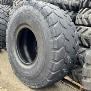 <font color='#da2127' font size ='2'><b>23.5R25 Bridgestone OTR Tire L-3 G-3 VJT 1-Star </font></b><br><font size ='1' color='grey'>CONDITION: </font><font size ='2'>Used<br><font size ='1' color='grey'>TREAD DEPTH:</font><font size ='2'>  14/32nds<br><font size ='1' color='grey'>DETAILS:</font><font size ='2'> Clean, Cosmetic Rock Cuts on One Sidewall<br><font size ='1' color='grey'>REF #:</font><font size ='2'> W323<br><font size ='1' color='grey'>LOCATION:</font><font size ='2'> San Jacinto, CA